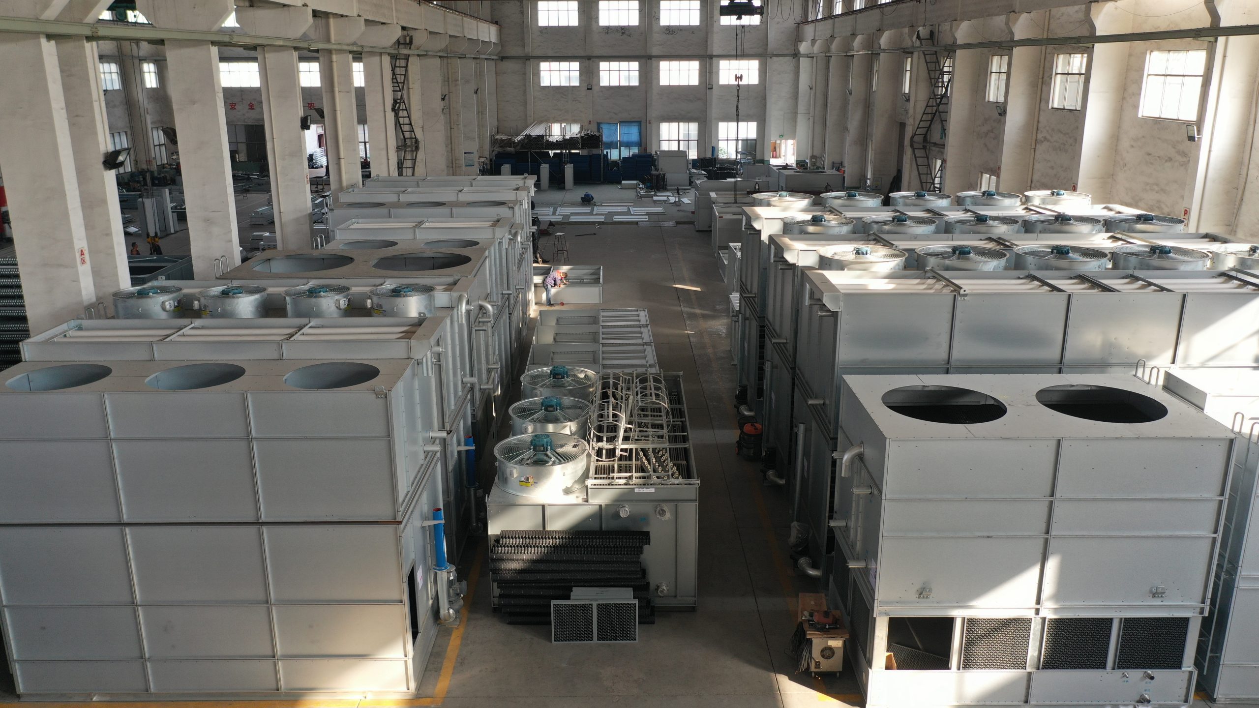 Key Considerations When Purchasing Air-Cooled Evaporative Condensers